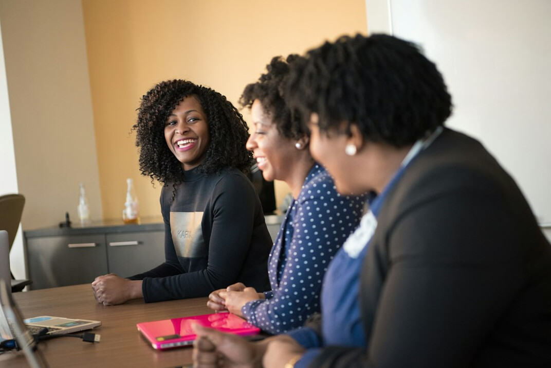 diverse group discussion online